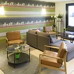 Brit Croix Blandin Hotel