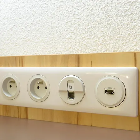 Brit Croix Blandin Hotel 3*