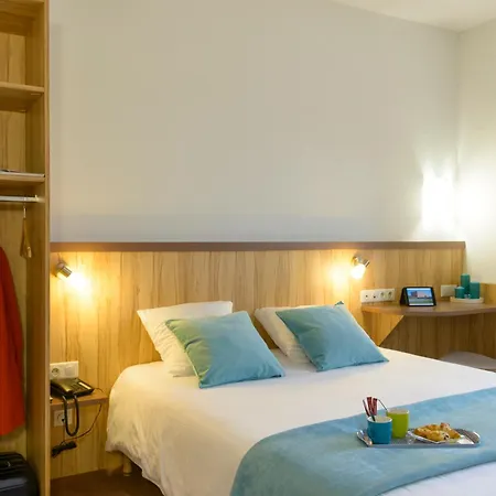 Brit Croix Blandin Hotel