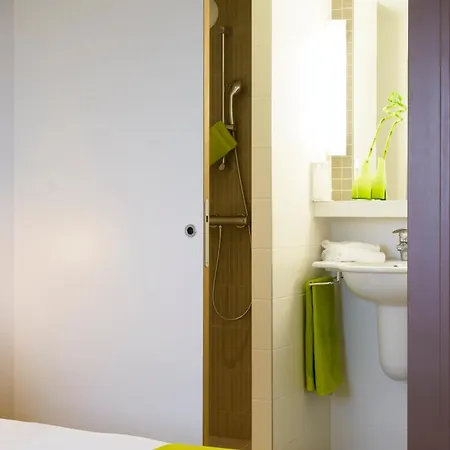 Hotel Brit Croix Blandin 3*