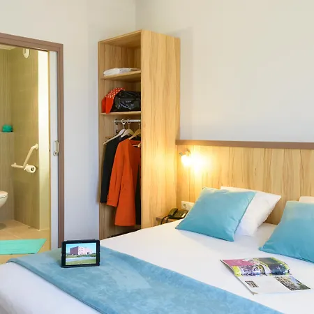Brit Croix Blandin Hotel