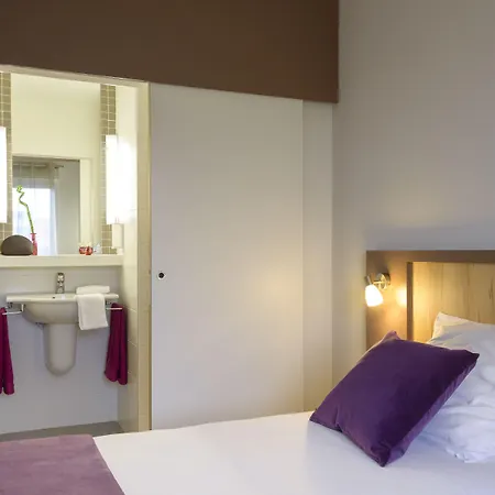 Brit Croix Blandin Hotel 3*