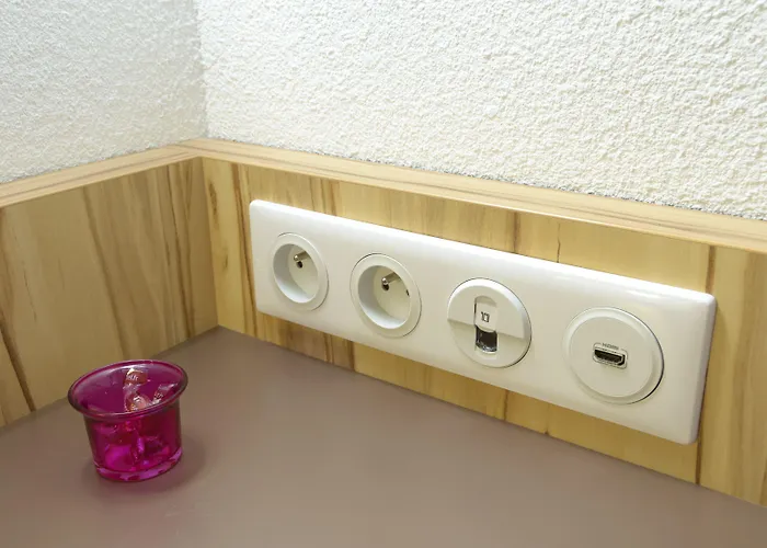 Hotel Croix Blandin Reims